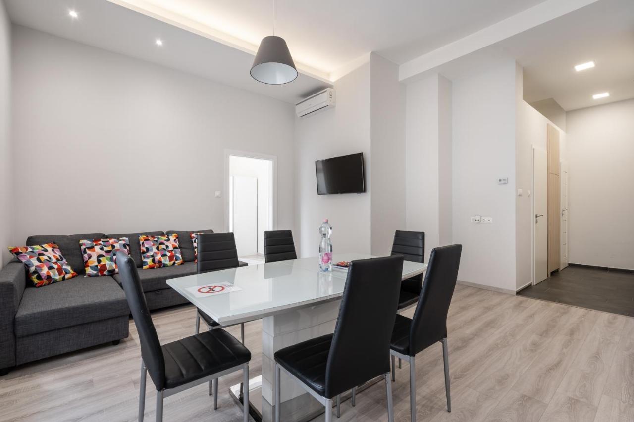 Cascade Corvin Apartment بودابست المظهر الخارجي الصورة