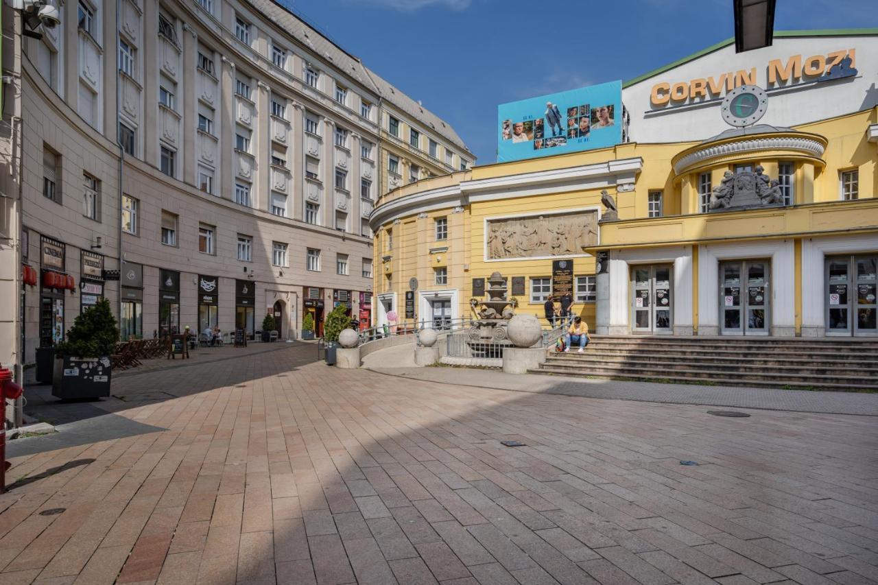 Cascade Corvin Apartment بودابست المظهر الخارجي الصورة